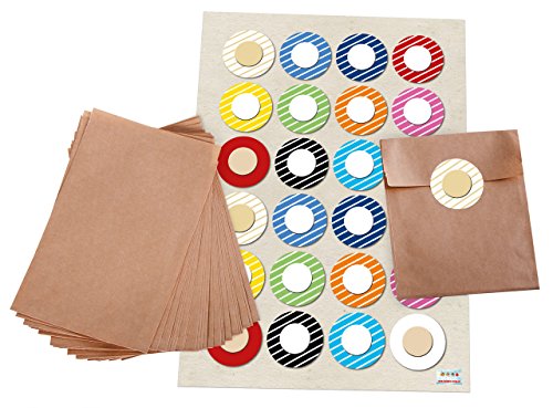Geschenktüten-Set: 24 braune flache Papiertüten (10,5 x 15 cm) und 24 Stück bunte Aufkleber Sticker Buttons, rund 4 cm; Für Geschenktüten, Mitgebsel, zum Dekorieren und Schmücken