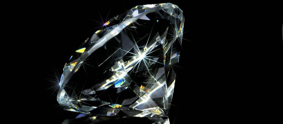 Dank Diamantbestattung ewige Erinnerung schaffen